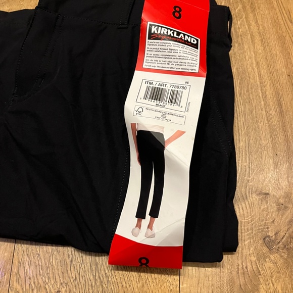 Women travel pants NWT size 8 - Picture 5 of 6